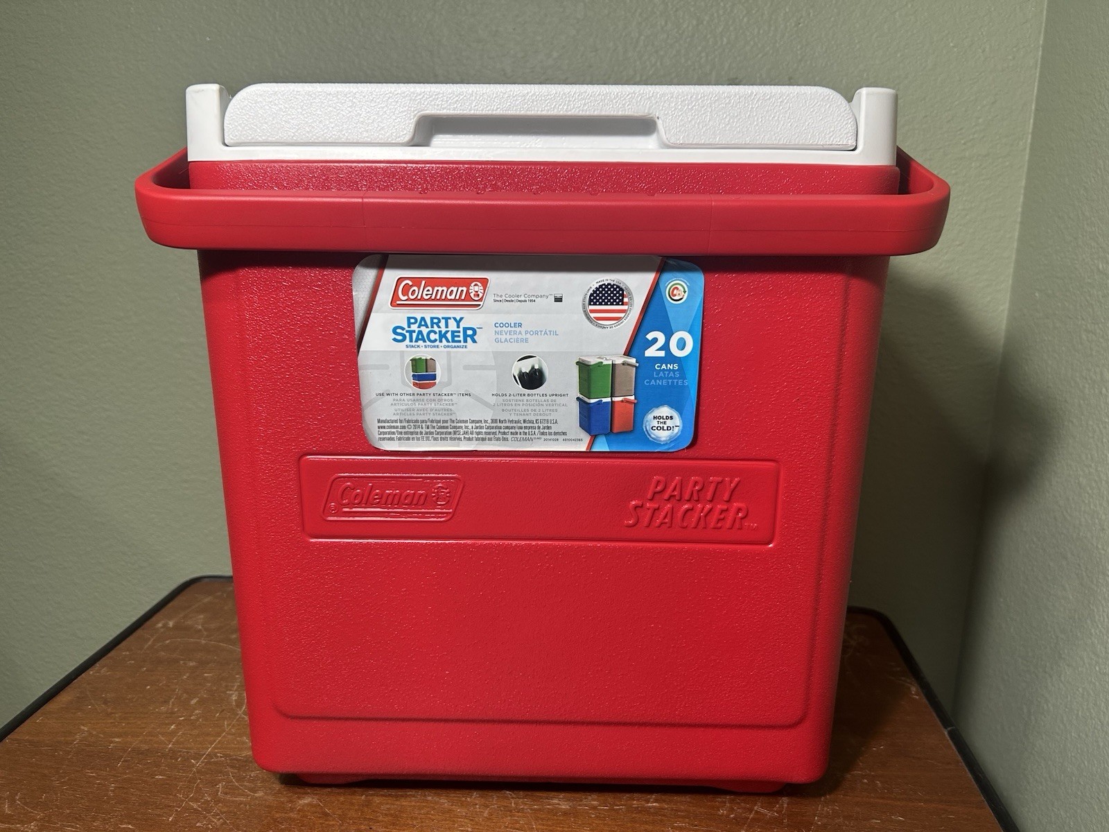 Vintage COLEMAN Party Stacker Cooler Rare Red Holds 20 Cans Ice Chest 6224