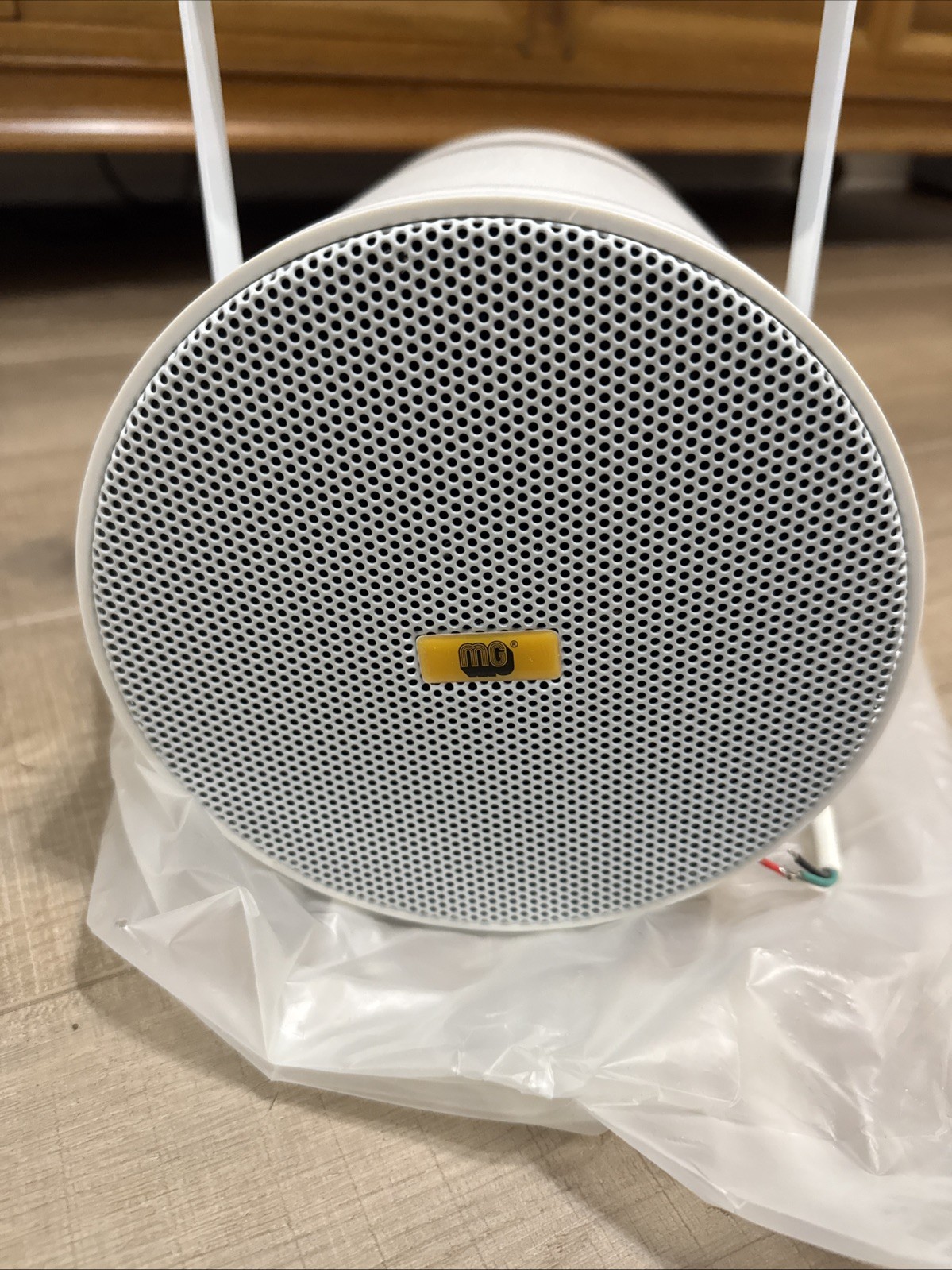MG Electronics Projector Speaker PS100T NEW