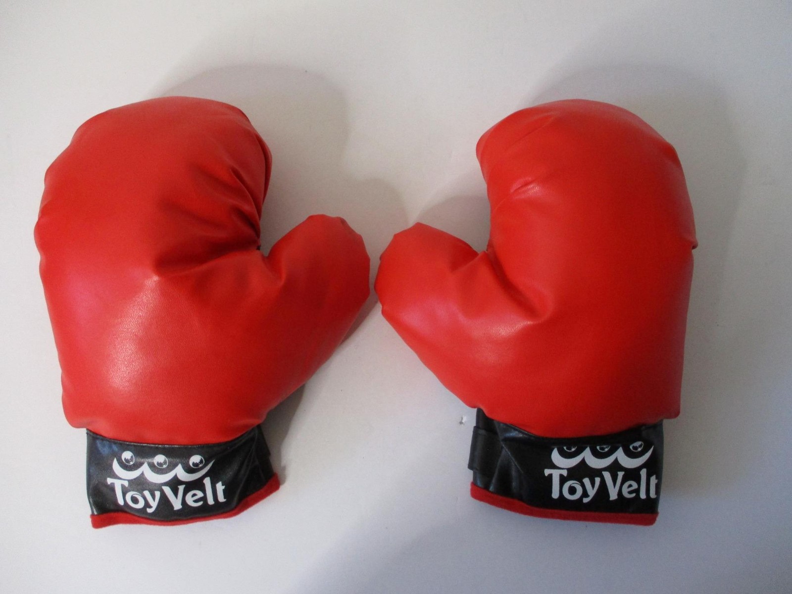 Toy Velt Kids Boxing Gloves - Training - Light Weight - Red, Black and White