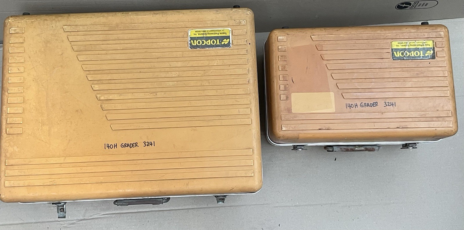TOPCON SYSTEM FIVE 9901 GPS MACHINE CONTROL BOX 3DMC INCLUDING DISPLAY UNIT 9168