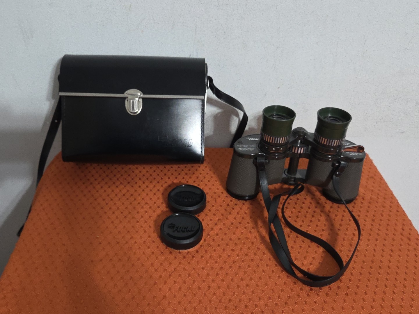 Vtg. Kmart Focal Binoculars 7x to 15x35 Siam Cat Optics Coated Lens With Case