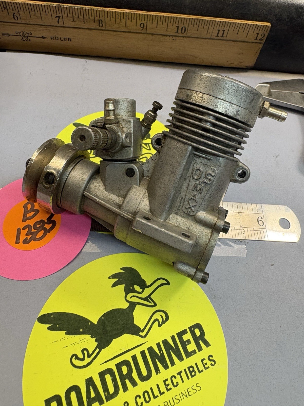 O.S. MAX 21 RC BOAT ENGINE / USED HAS GOOD COMPRESION
