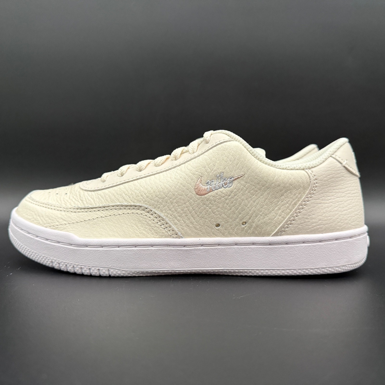 Nike Women Court Vintage Premium 'Pale Ivory' PRM Shoes CW1067 101