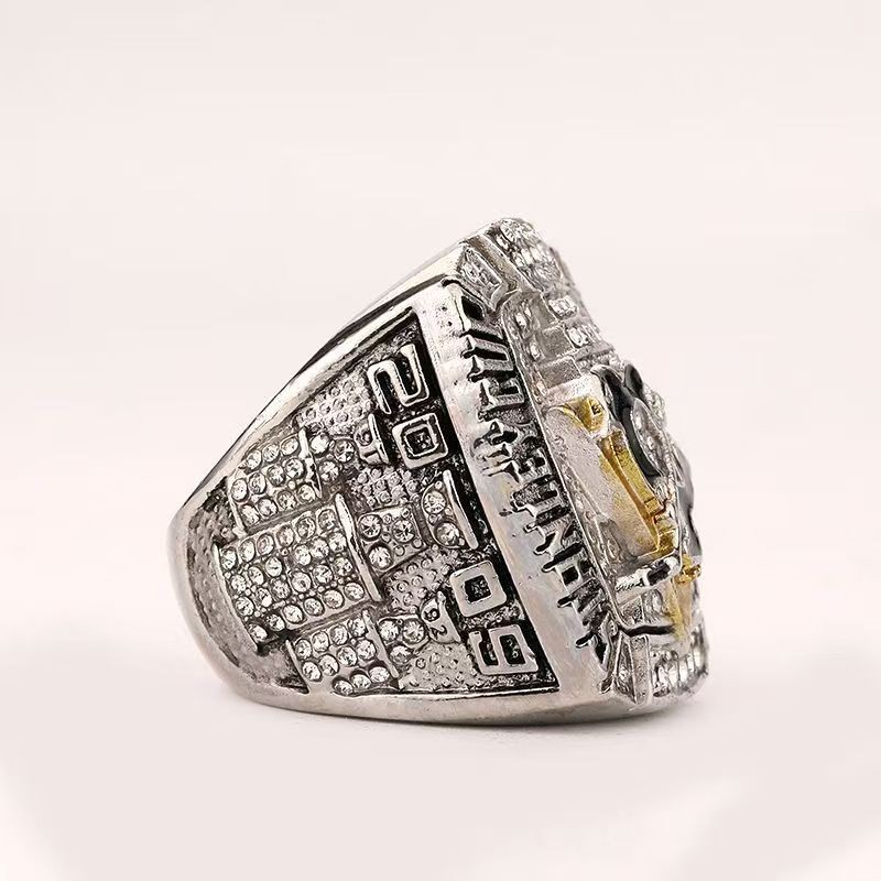 2009 Pittsburgh Penguins Stanley Cup Championship Ring
