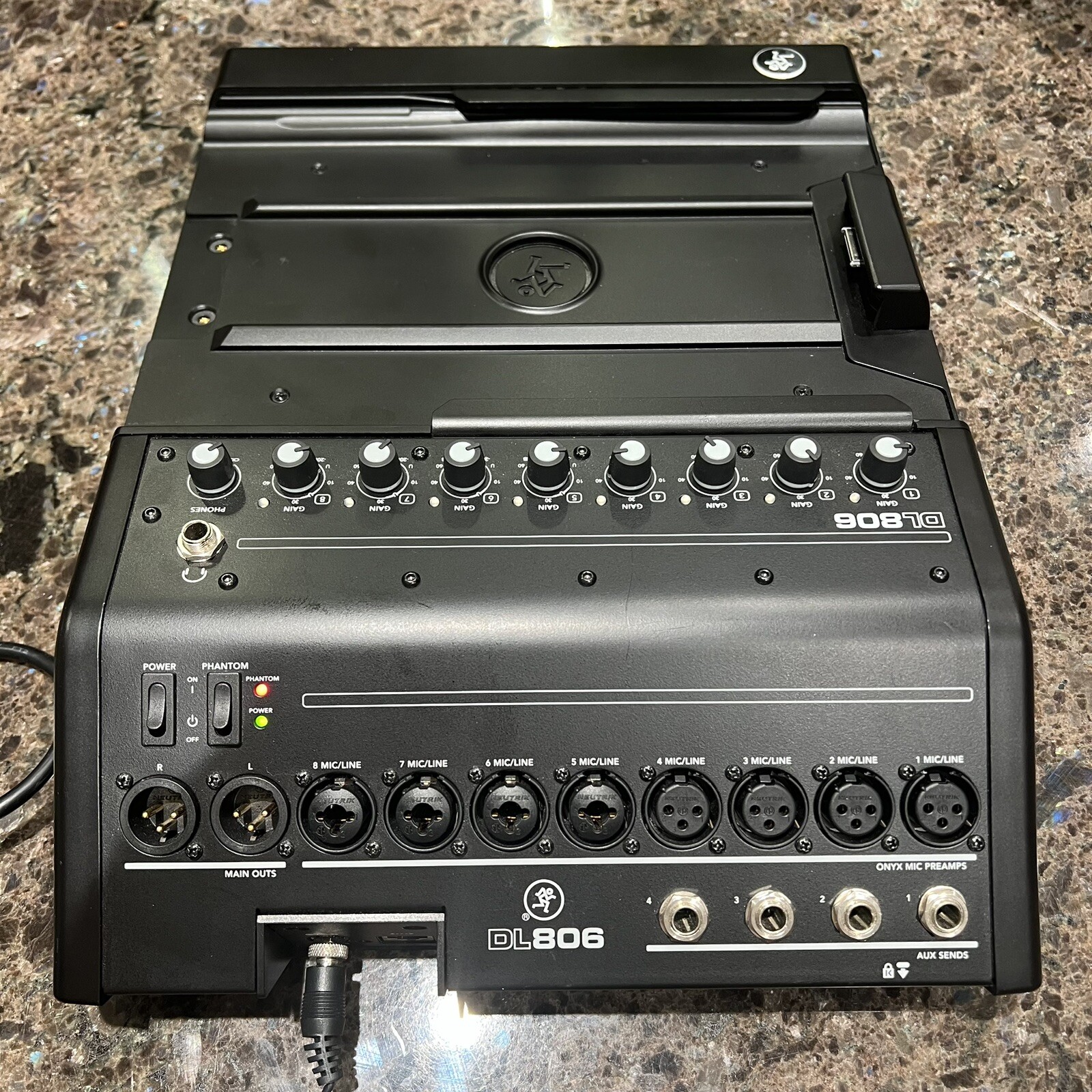 Mackie DL806 Digital Audio Mixer