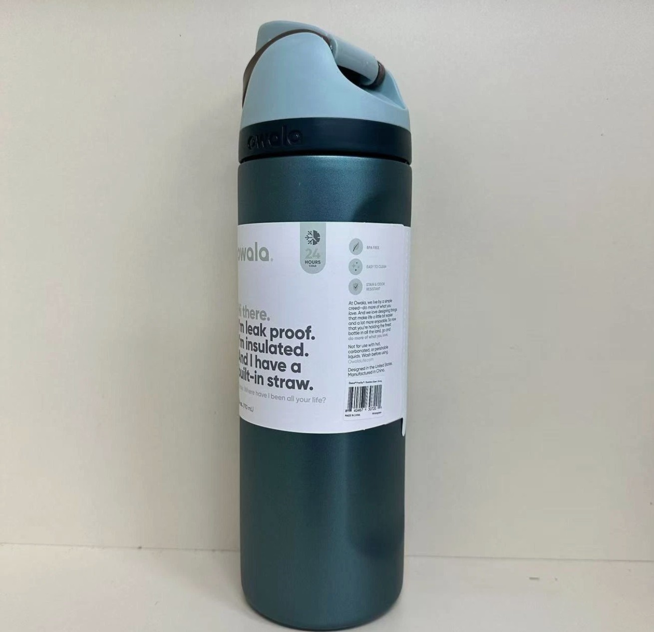 Special Edition Owala 24oz Stainless Steel FreeSip Water Bottle - Wintergreen