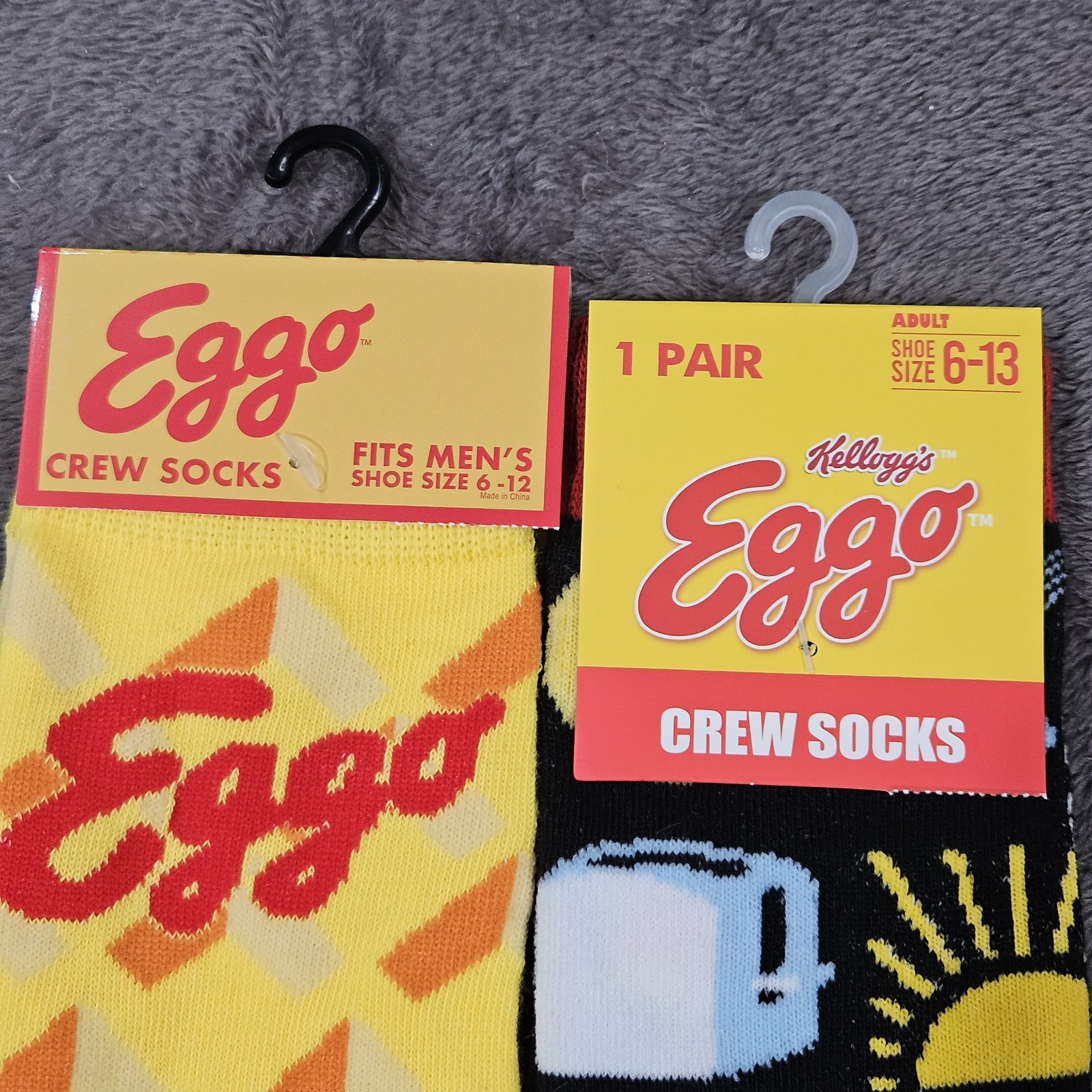 Eggo Waffles Funny Men's Novelty Crew Socks 2 Pair Shoe 6-12/13 Odd Sox