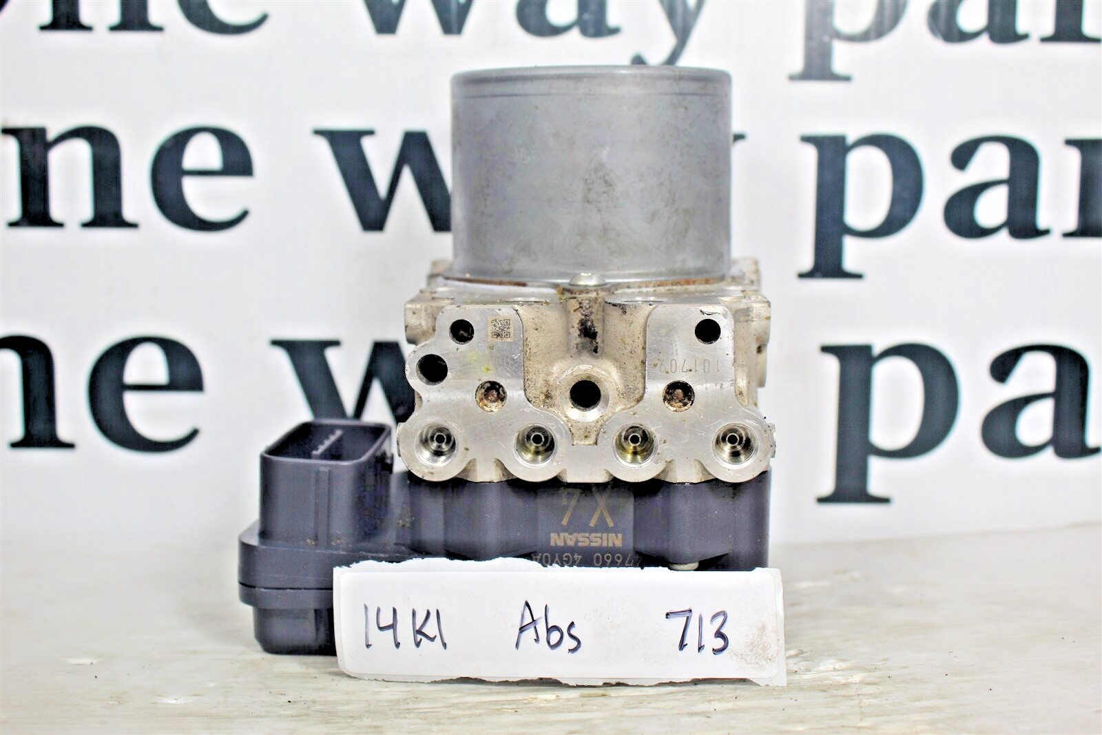 476604GY0A Infiniti Q50 2004 ABS Antilock Brake Pump OEM 14K1 713