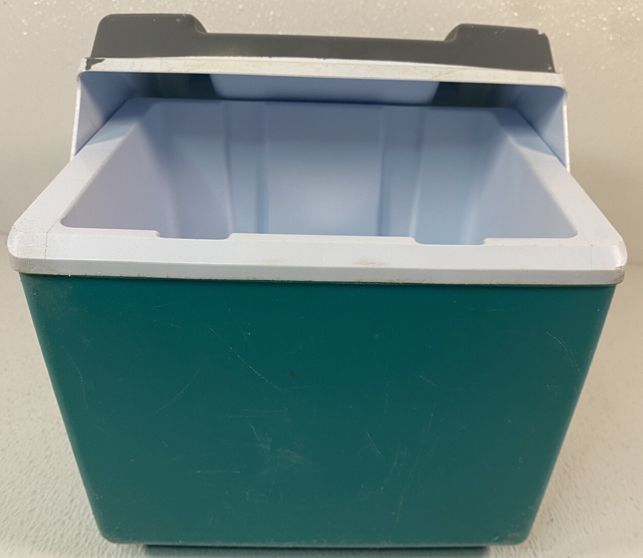 Vintage Rubbermaid Mini Personal Lunch Box Cooler Model 1810 Teal & Gray