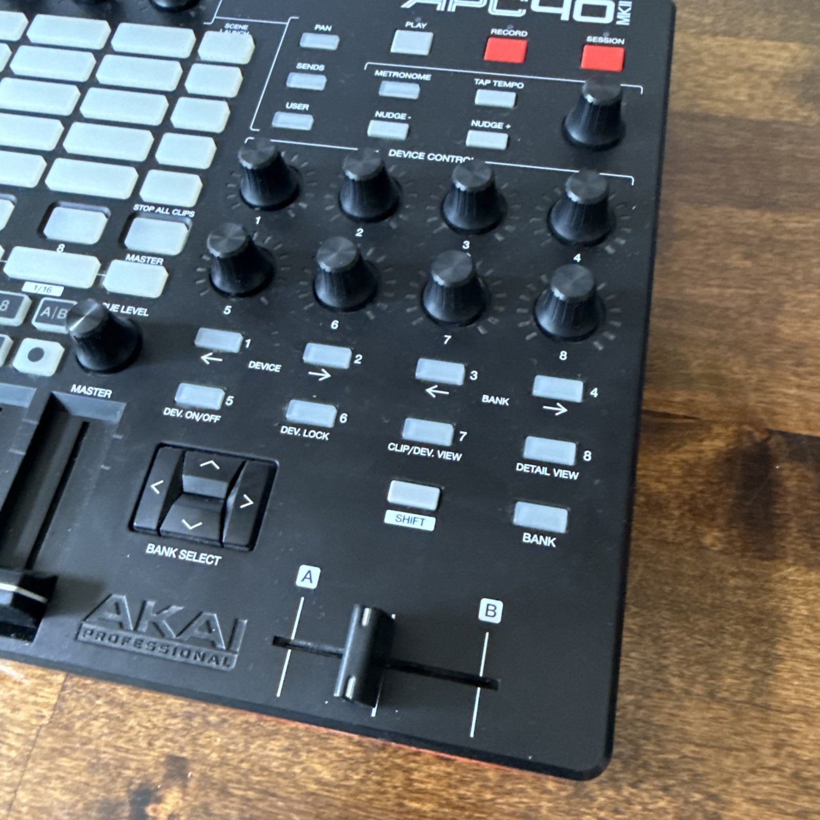 Akai Professional APC40 MKII 2 Ableton Live Performance Controller