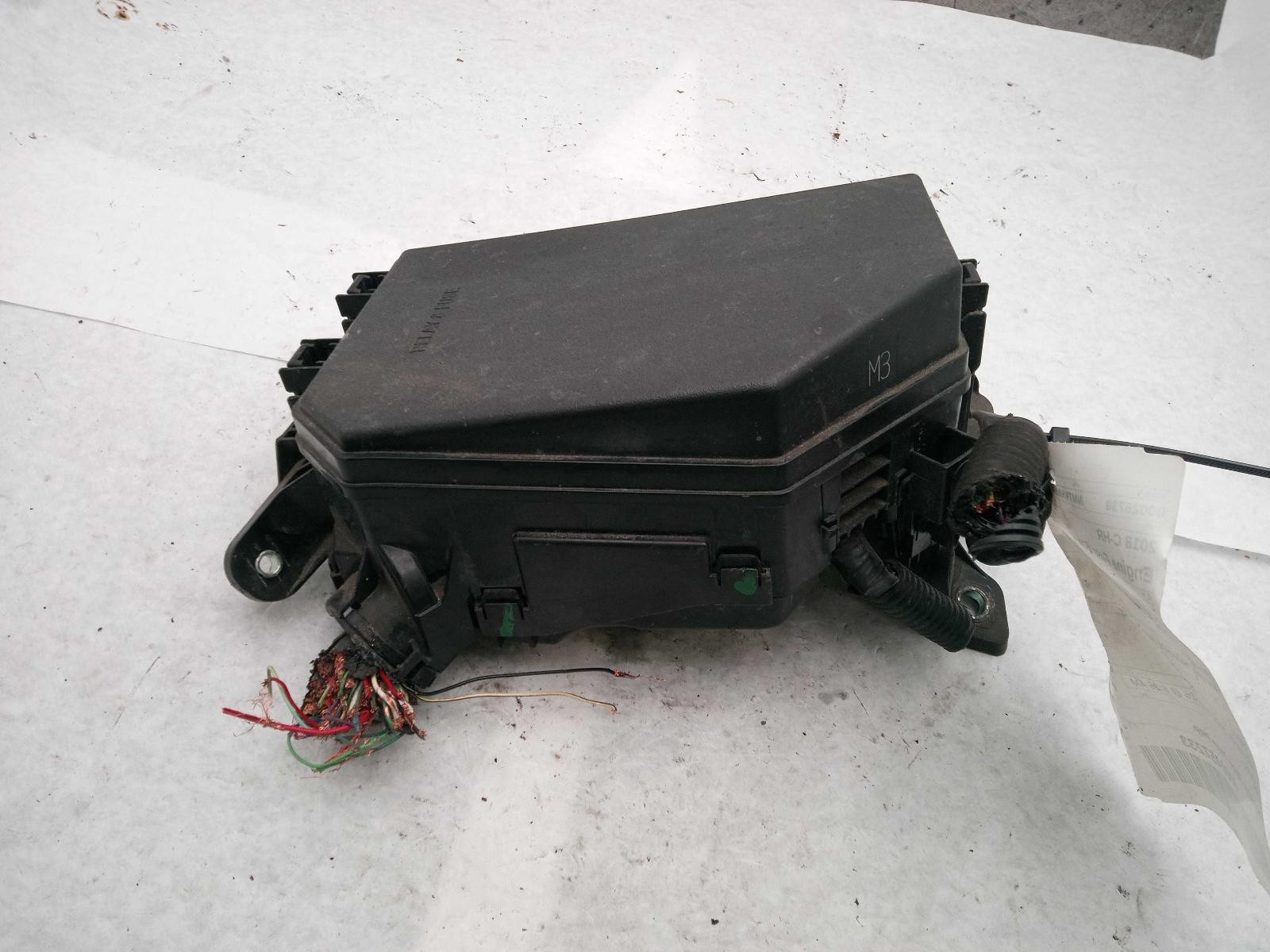 2018 Toyota C-HR Fuse Box OEM Black 649131 128k Miles Warranty Included