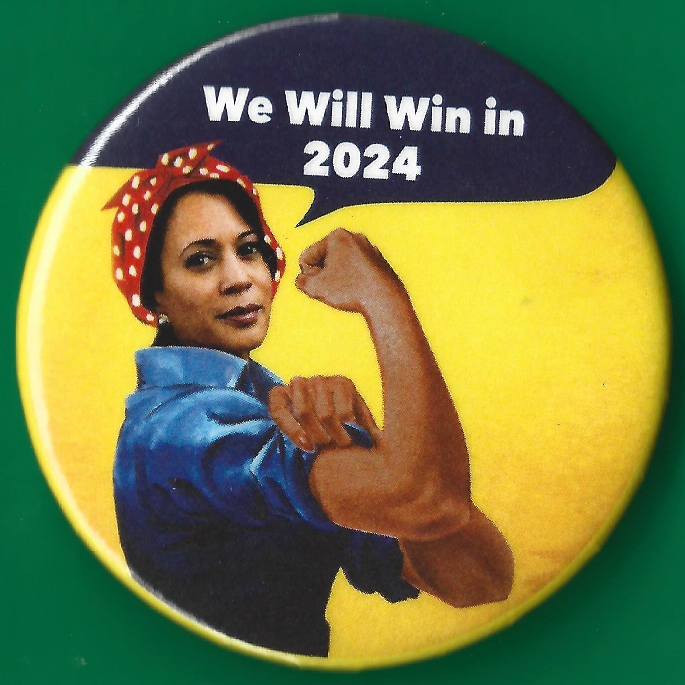 2024 Kamala Harris - 2.25"/ "Rosie(Kamala) the Riveter" Campaign Button(Pin05)