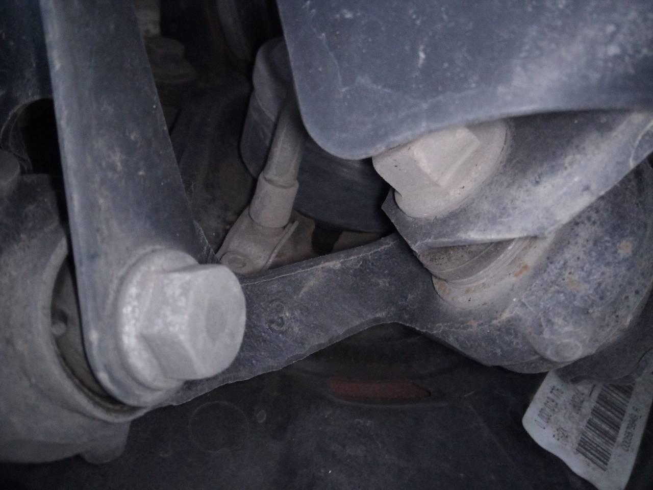REAR RIGHT ANKLE / 2529320 FOR BMW SERIES 1 SEDAN F21 116D