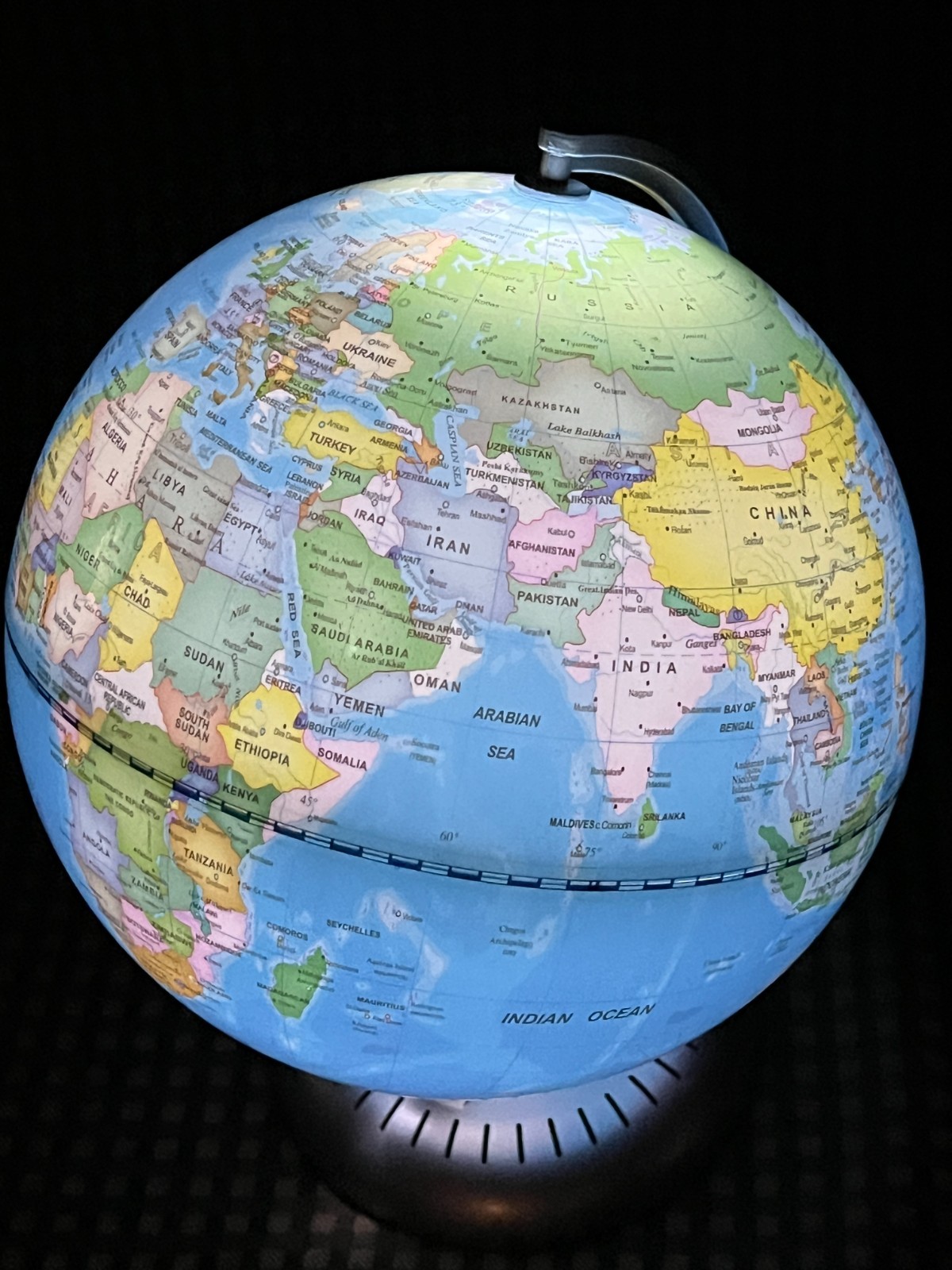 Illuminated 8" World Globe Desk Table Top Lamp Night Light Educational Plastic