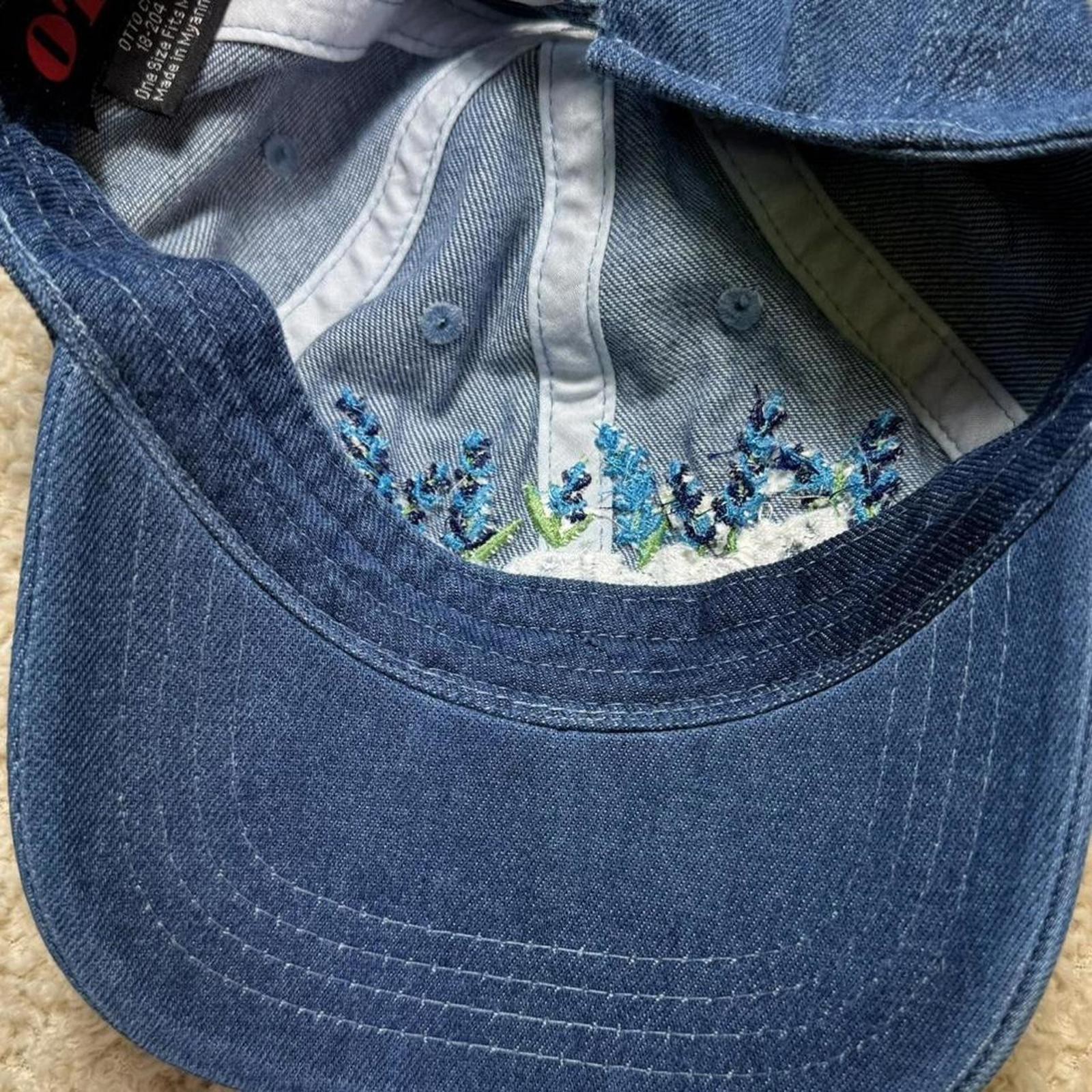 Floral Embroidered Field Pulse Hat NWT