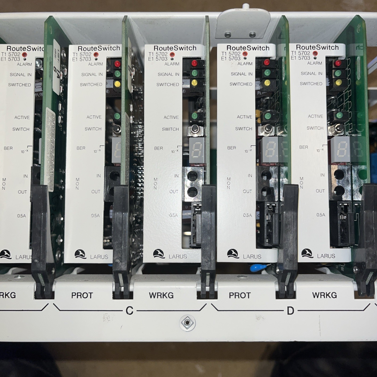 Larus Route Switch Module DS1 T1 5702 -E1 5703 Alcatel Lucent MDR8000