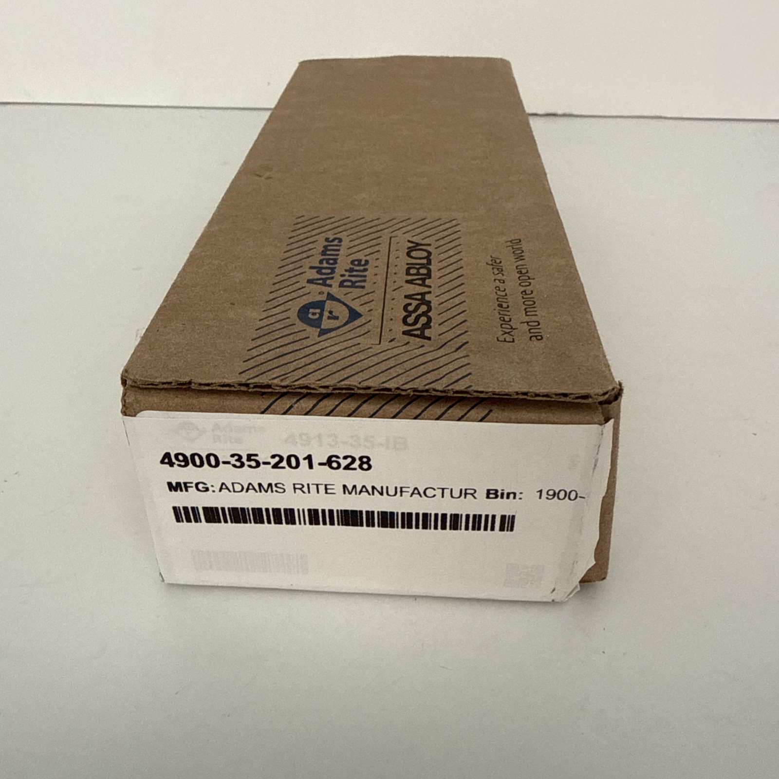 ADAMS RITE 4900 35 201 628 Heavy Duty Deadbolt Latch