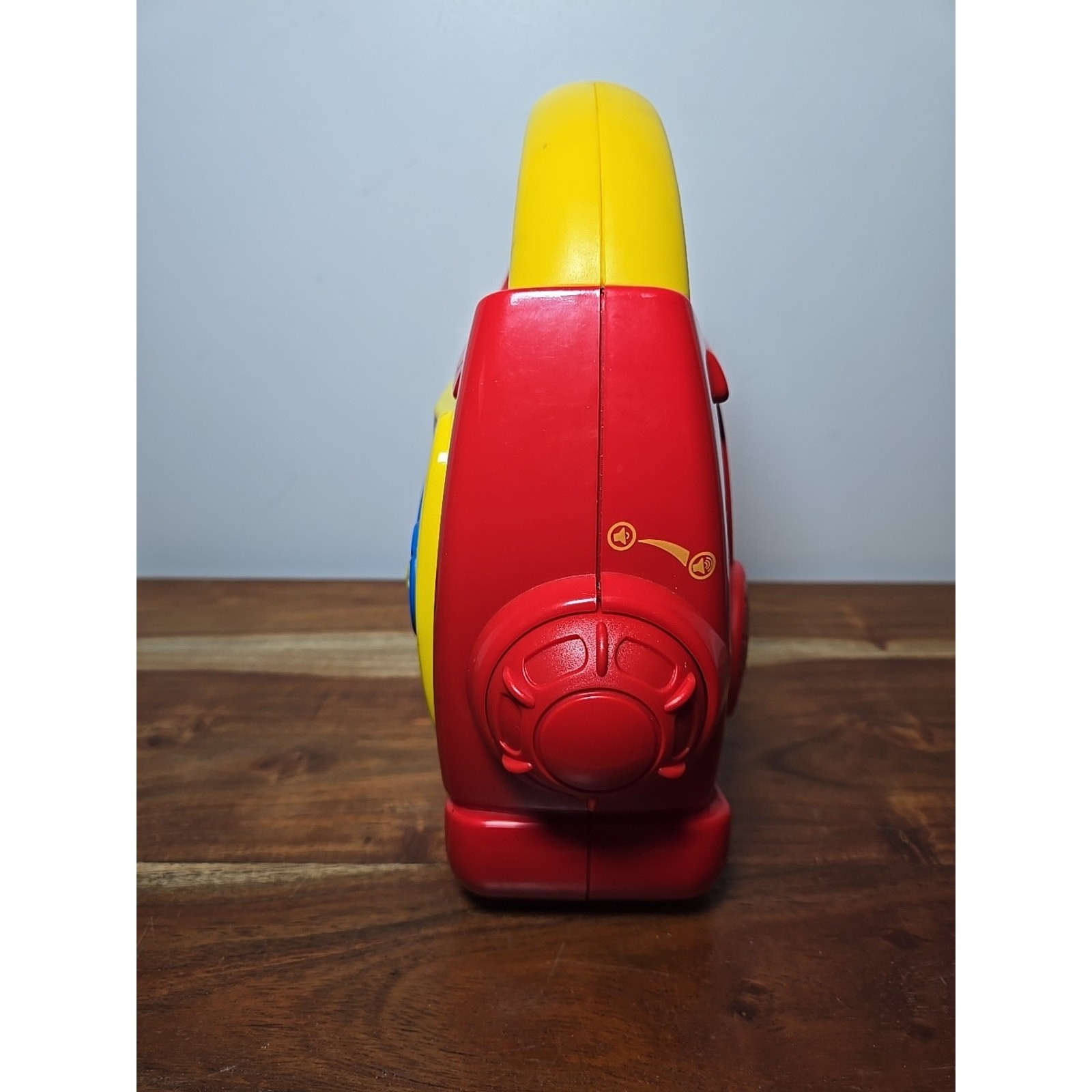 The Wiggles 2004 Cassette Recorder With Sing-A-Long
