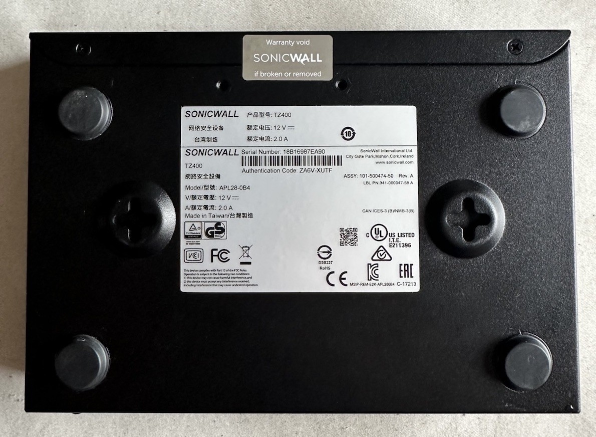 SonicWALL TZ400 Network Security Firewall APL28-0B4 w/ AC Adapter