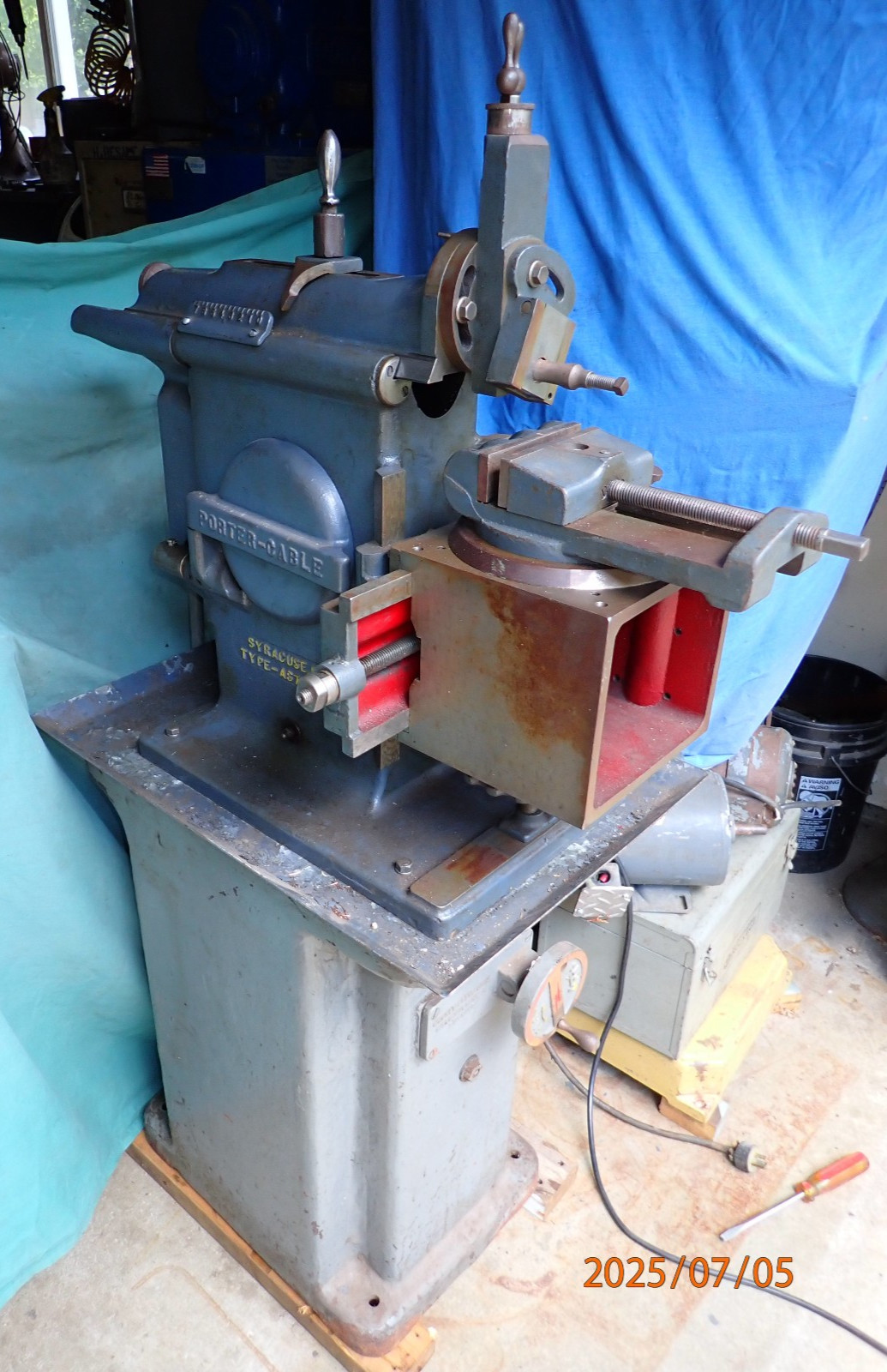 VINTAGE PORTER CABLE METAL SHAPER MODEL AS-7 WITH VISE 1 PHASE MOTOR AS7 LOGAN