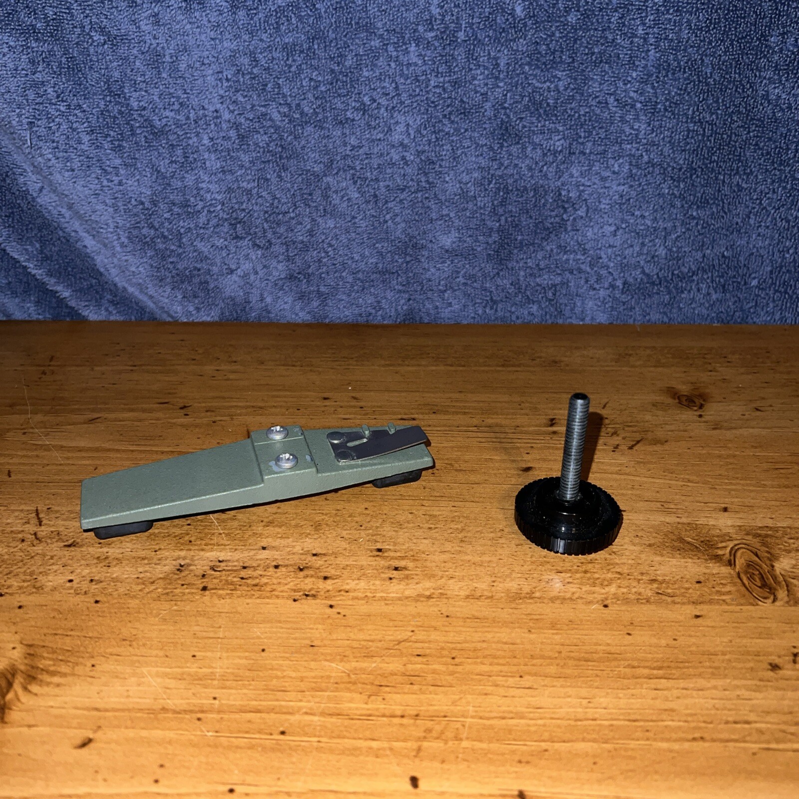 Montgomery Ward Model 809 Duo 8 Projector Metal Replacement Parts Stand