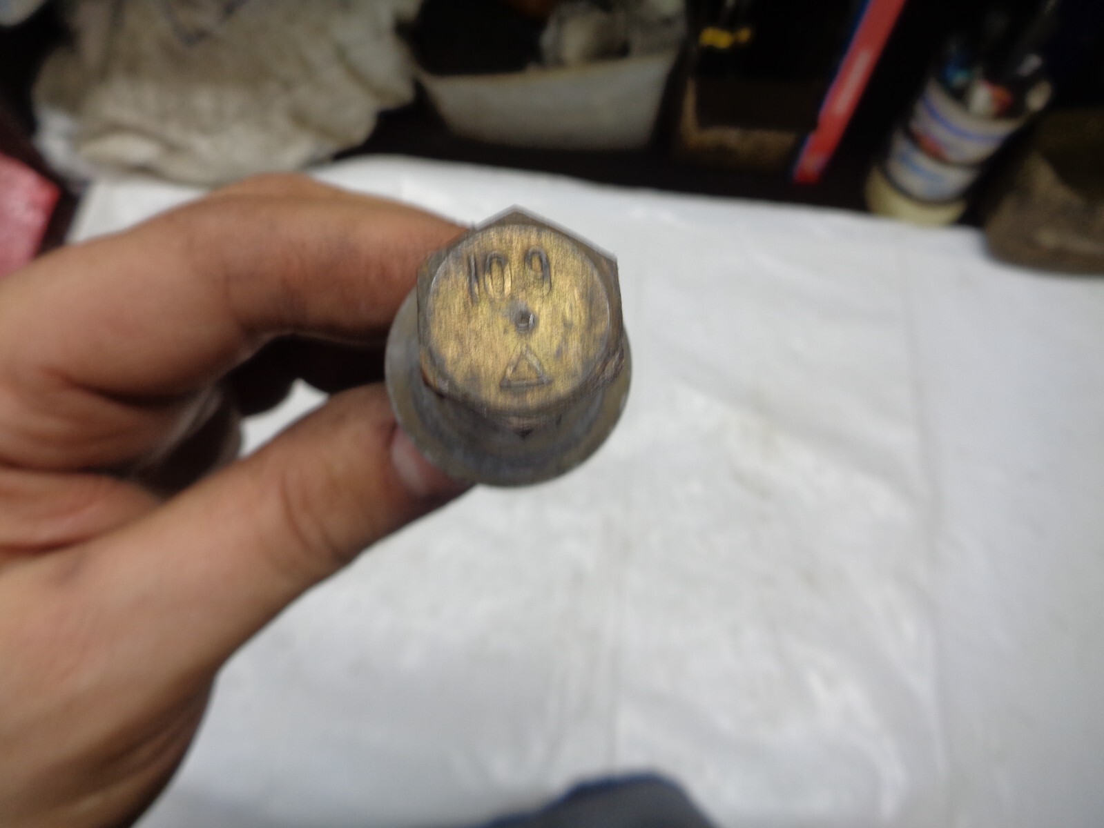 1999-2004 Skidoo MXZ grand touring legend 600 primary clutch bolt 417120000