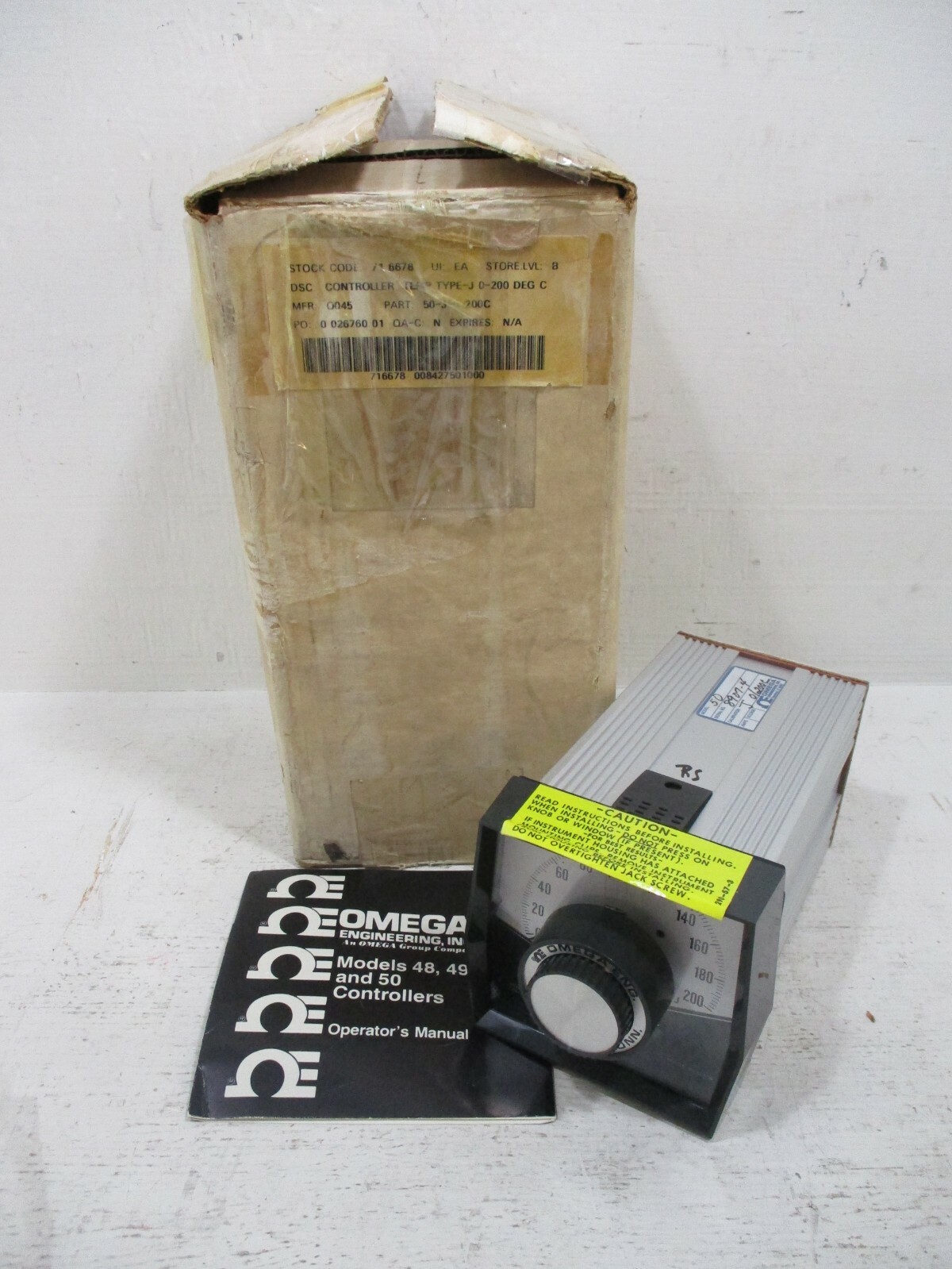 NEW Omega 50-J-0-200C Model 50 Temperature Controller Type J 0-200 Deg C NIB