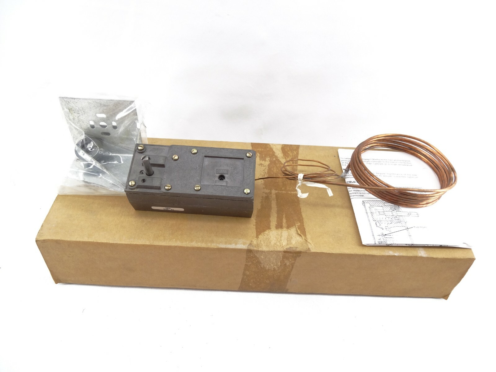 Invensys TK-4212 SUMMER - WINTER PNEUMATIC BULB THERMOSTAT 30-90 F BARBER COLMAN