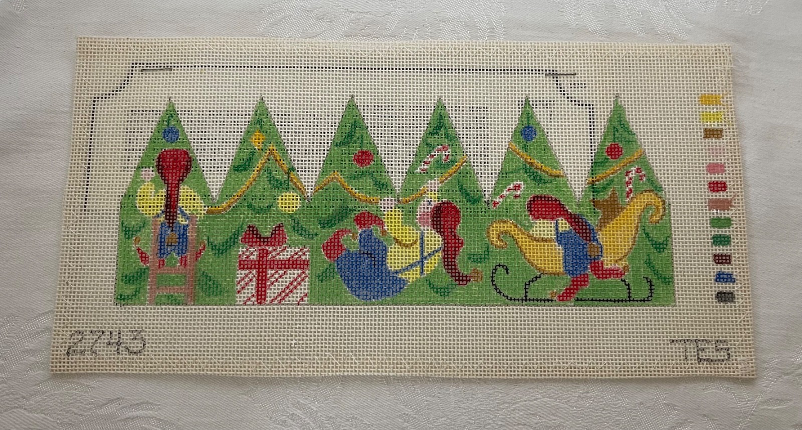 The Elegant Stitch TES Needlepoint Canvas #2742 - 3D Merry-Go-Rounds: Elves