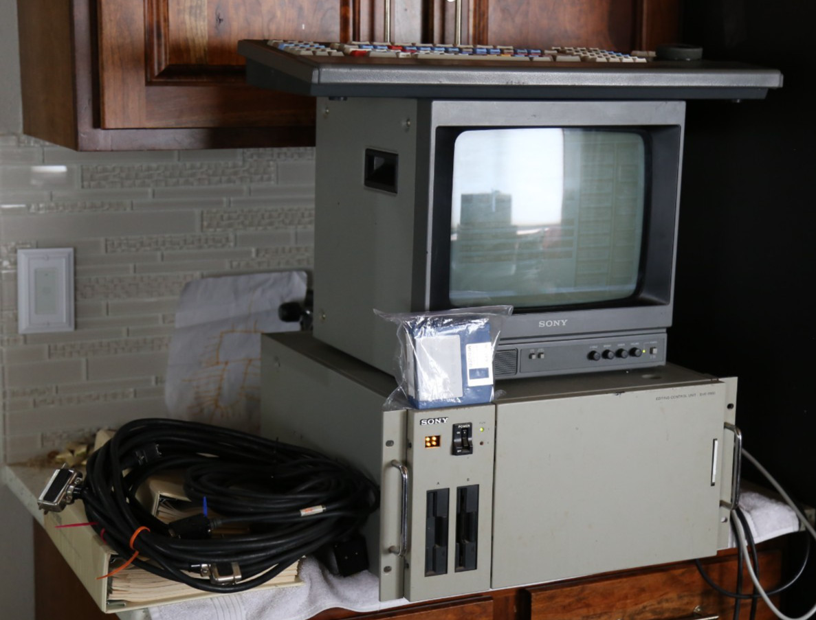 Sony BVE-9100 Editing System includes Software; used with BVH-2000 & other VTR's