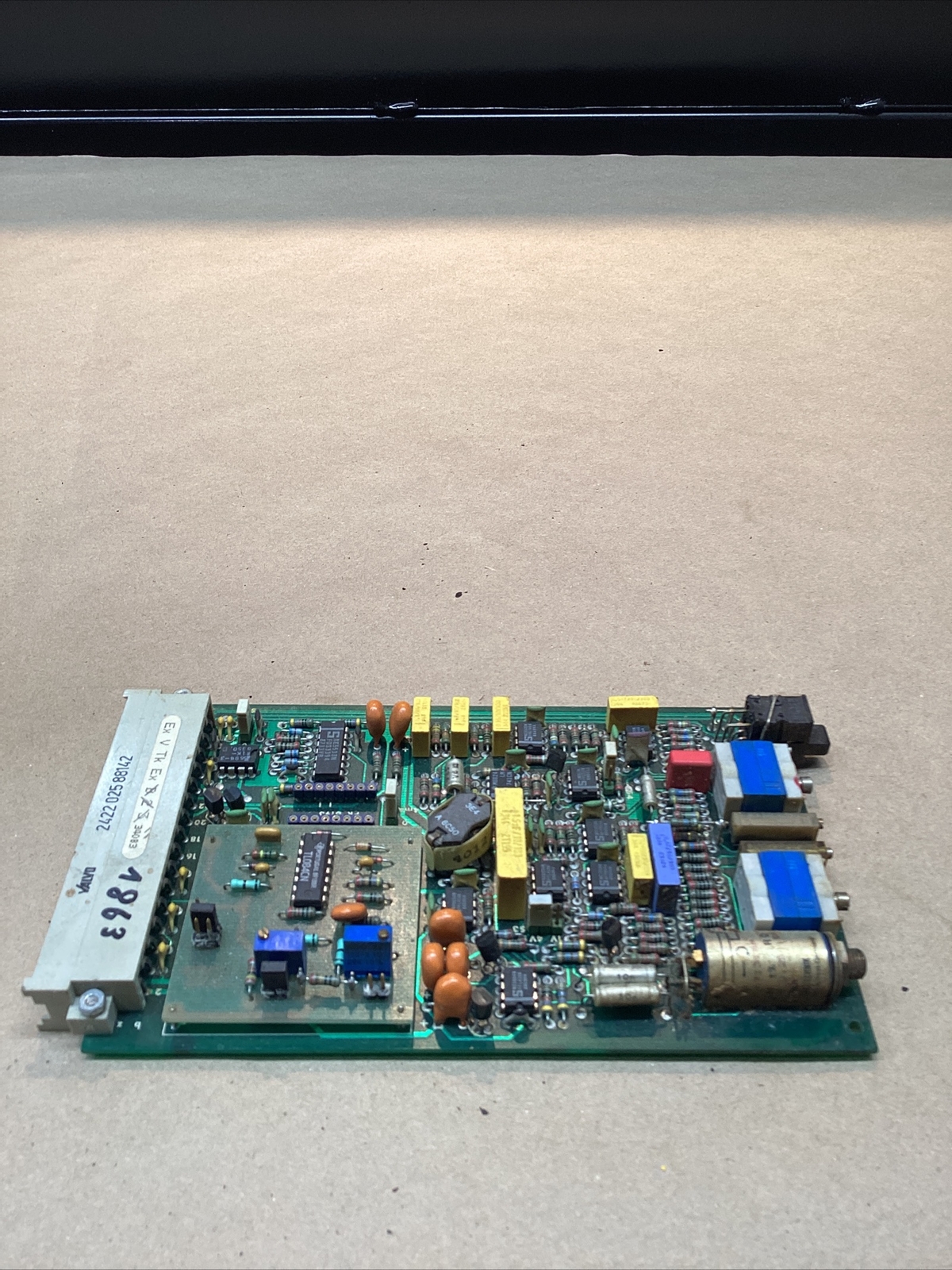 VALVO 2422 025 88142 Circuit Board #702Y45