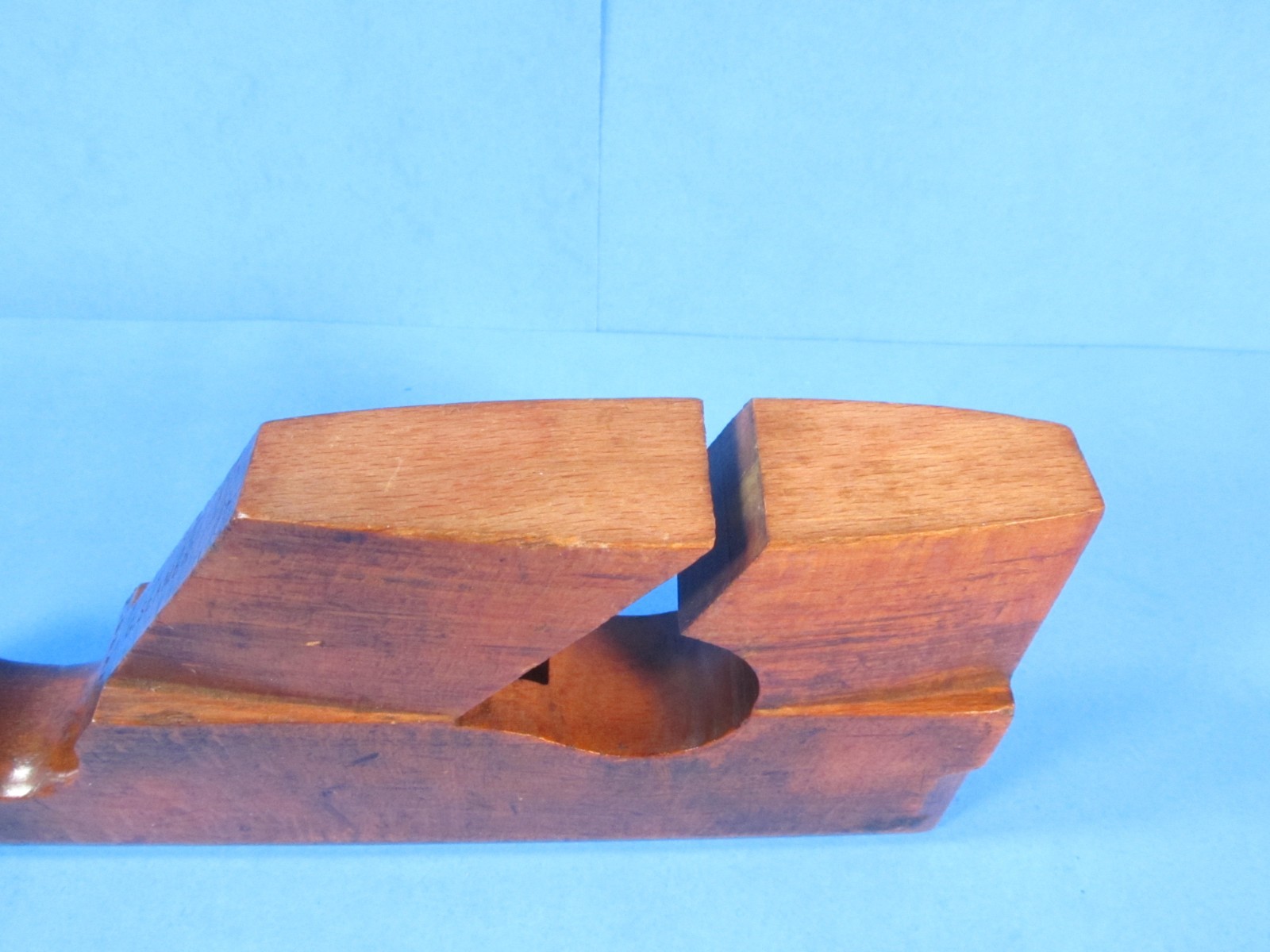 matched pair same radius Sims London wood molding planes 1 curved 1 compassed