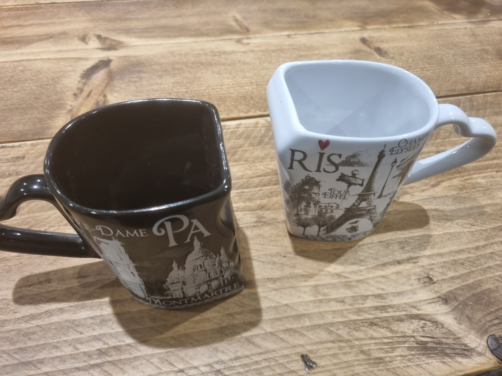Paris Love Mugs Tourism Mugs X 2