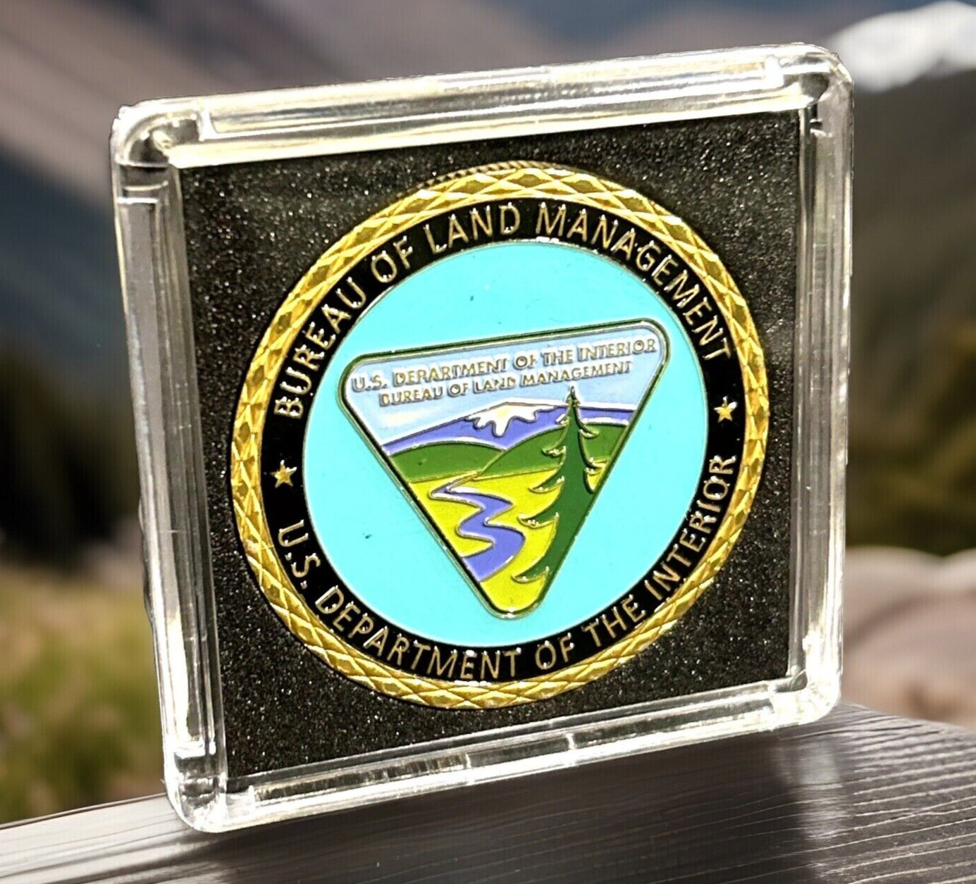 BUREAU OF LAND MANAGEMENT/US DEPARTMENT OF THE INTERIOR-Challenge Coin w Case