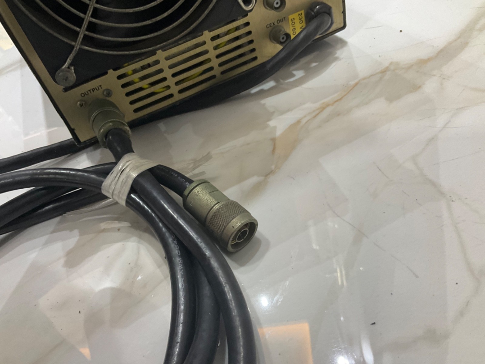 ADVANCED ENERGY 3155002-005E RFX-600 RF GENERATOR