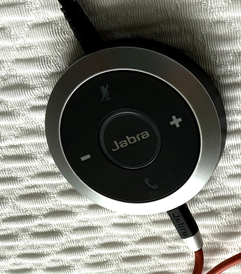 Jabra Evolve 40 Stereo Wired Headset W Inline USB Control Black Red Cable