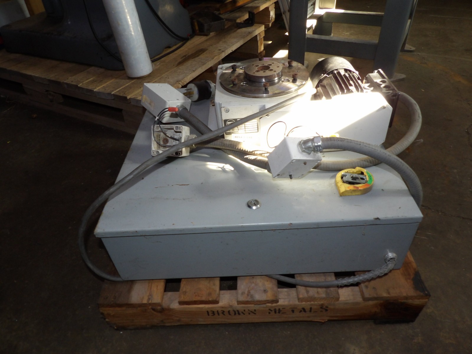 Weiss TC220T Rotary Indexing Table and controls