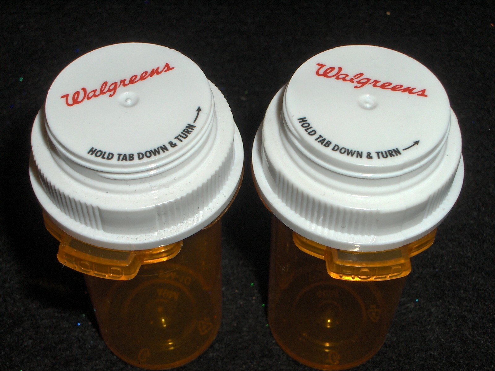 Prescription Pill Plastic Bottles  2 Qt. 1.5" x 3" w/ Childproof Lids Crafts