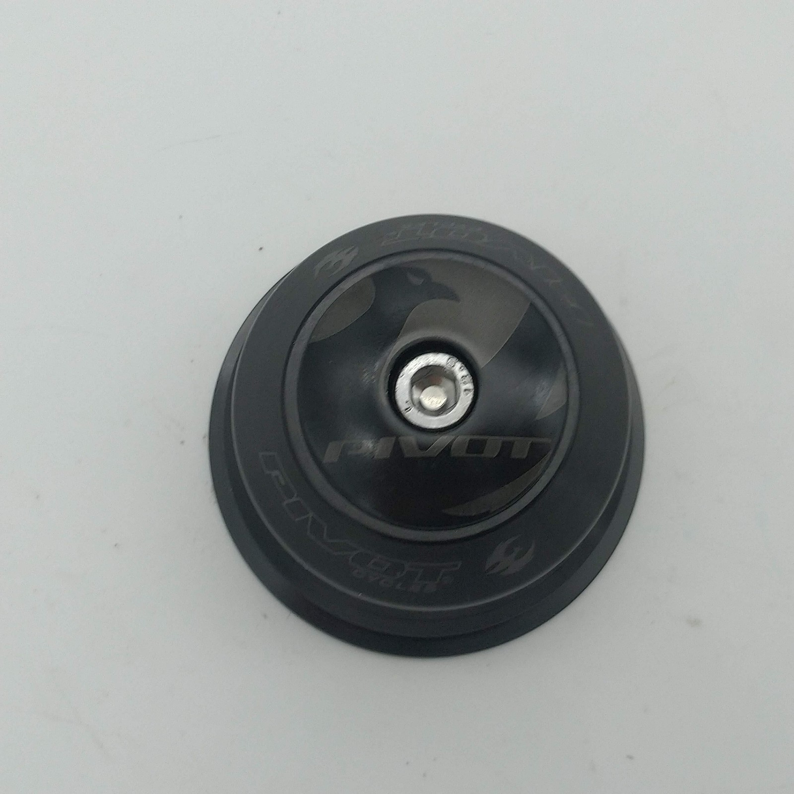 Pivot Cycle Cartridge Headset - 1 1/8" upper / 1 1.5" lower Tapered