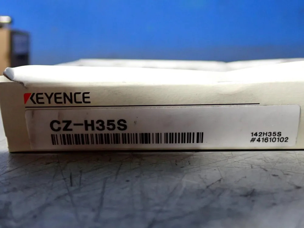 KEYENCE SENSOR CZ-H353