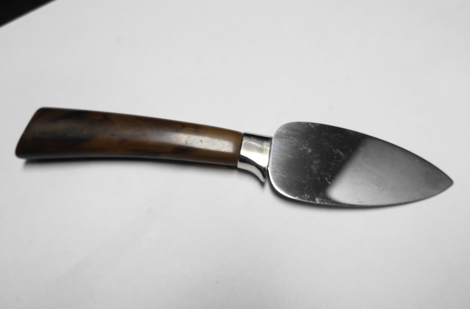Frontier Forge Cheese Spreader Bakelite Handle Marbled Caramel Brown