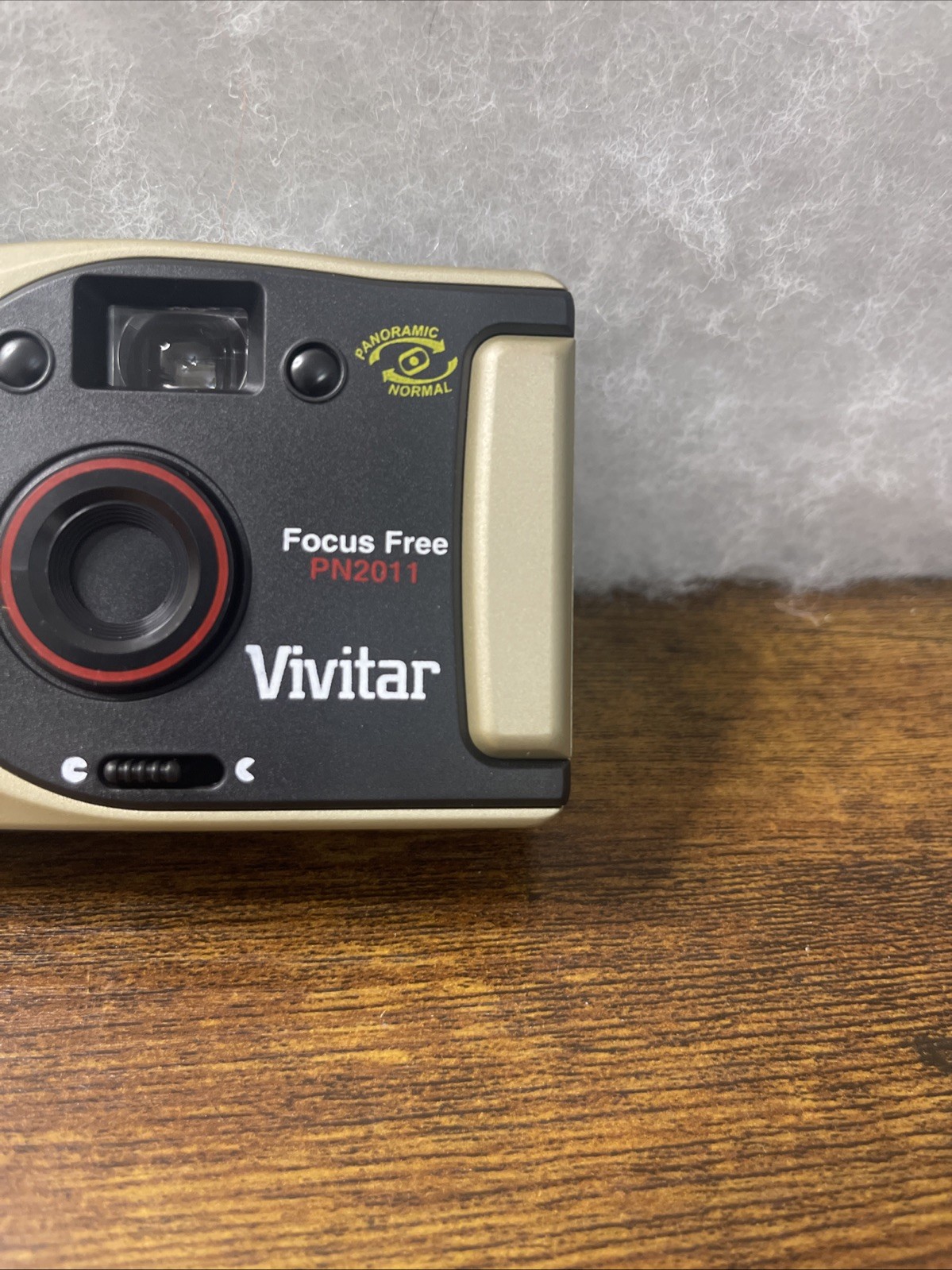 Vivitar PN2011 Focus Free 35mm Point & Shoot Camera. New Not Tested