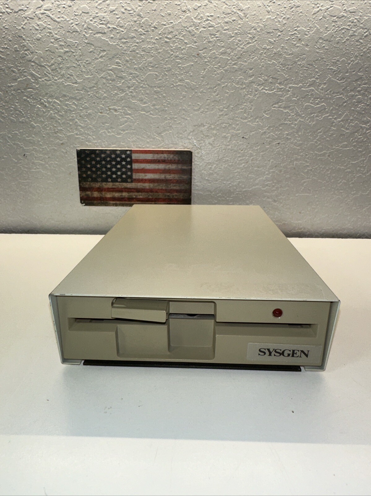 SYSGEN  FCC ID:HJ424C 525 Disk  SERIAL NO 43-153708