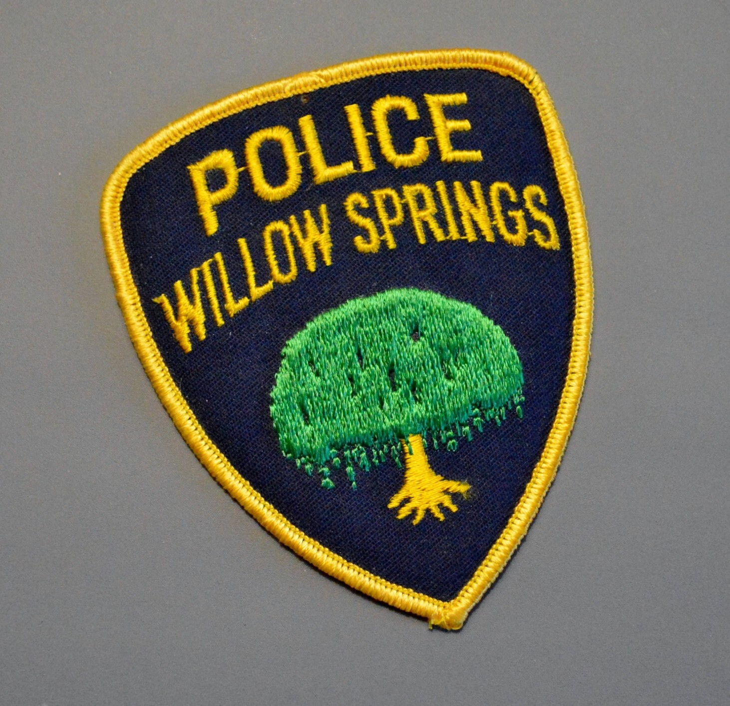Vintage Willow Springs Illinois Police Patch ++ Mint IL