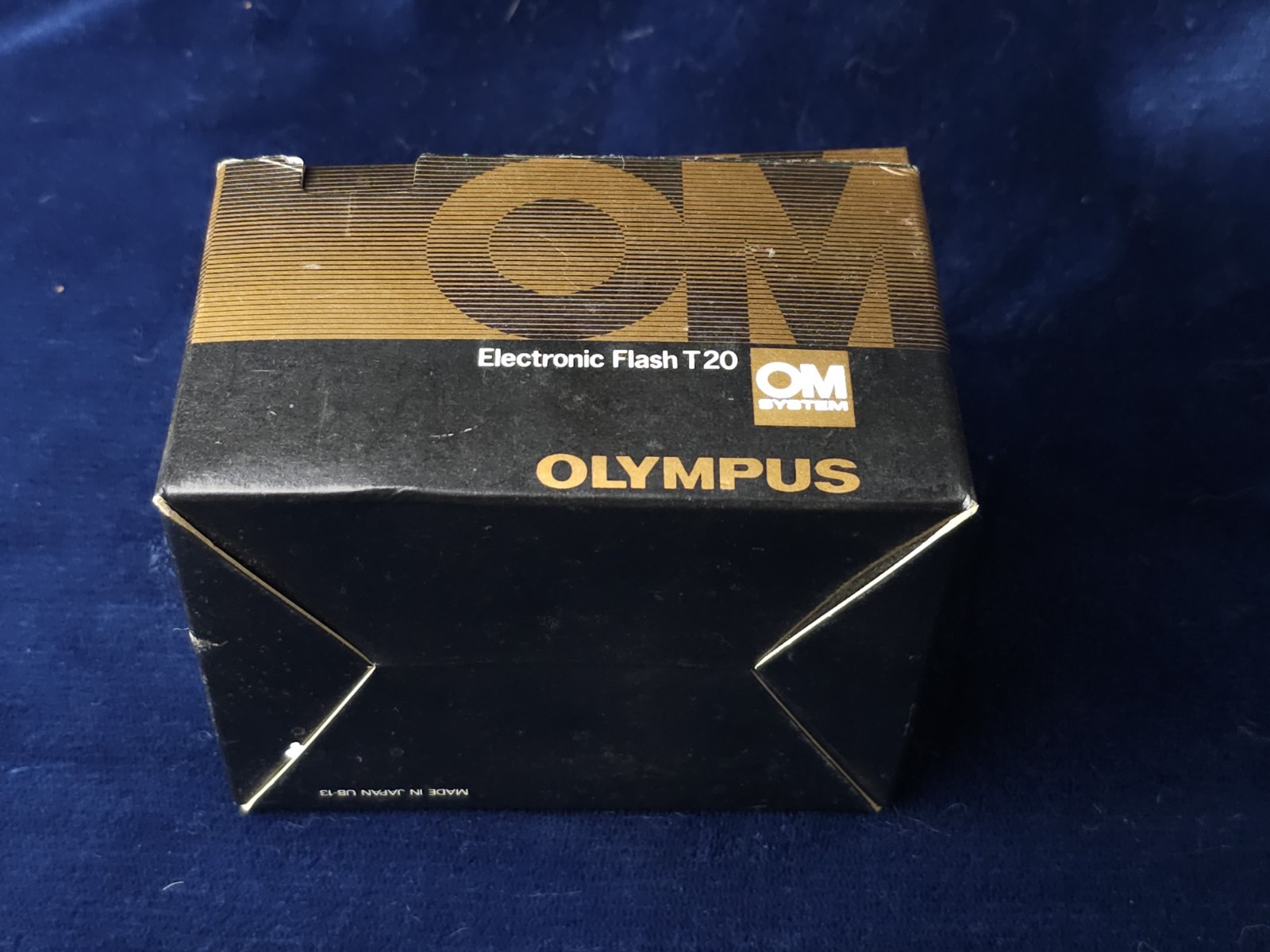 Excellent Olympus Electronic T 20 Electronic Shoe Mount Flash w/ Box & Case