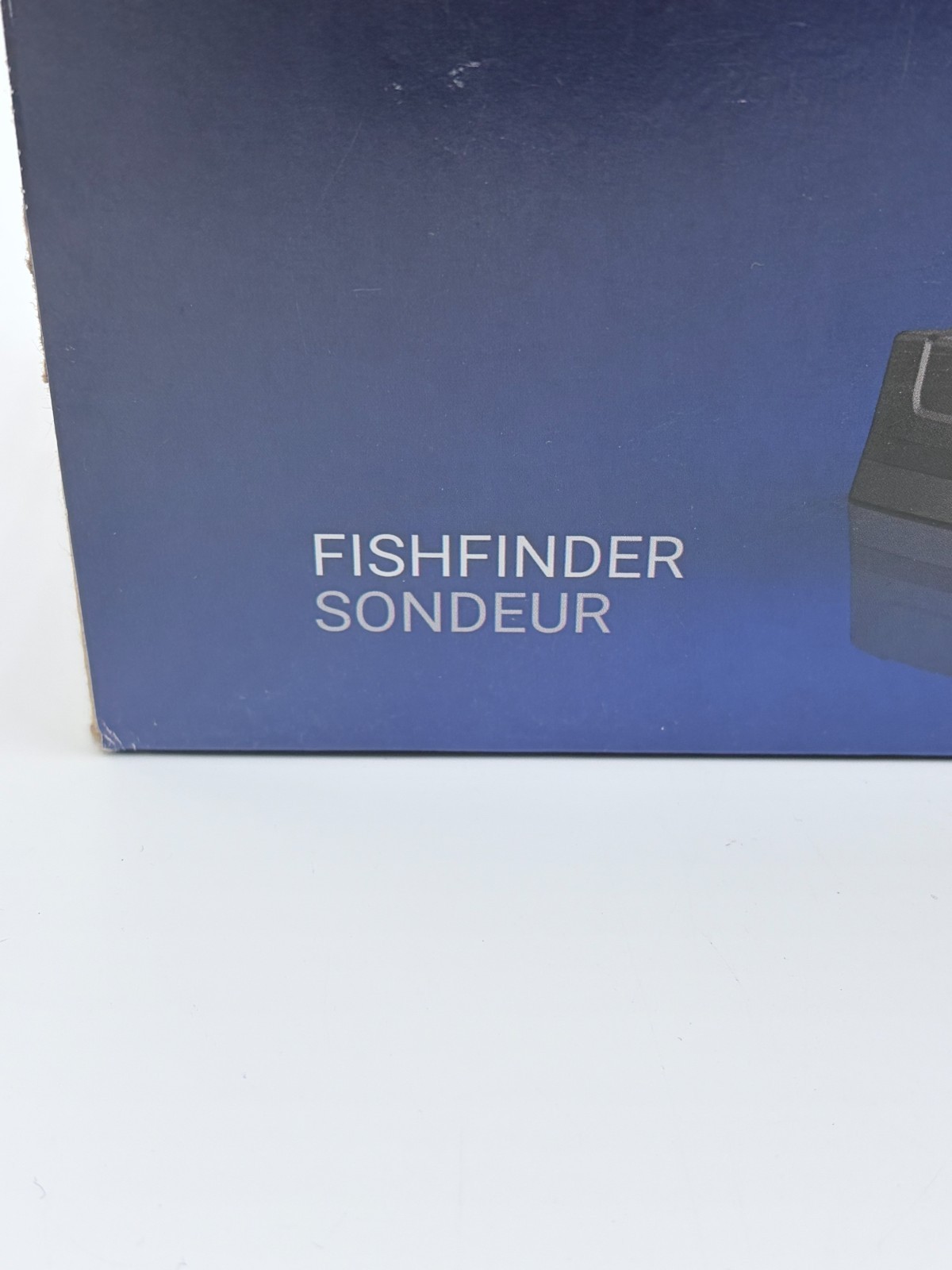 Lowrance Eagle 4x Sonar Fishfinder IPS Solar Max 4" Display Bullet Transducer