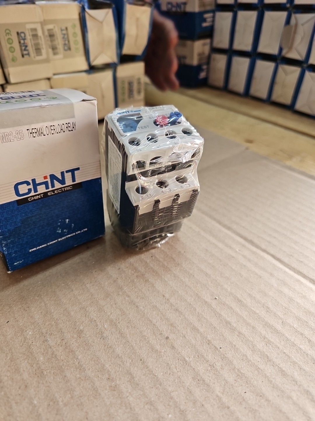 New CHINT Thermal overload relay NR2-25 5.5-8A