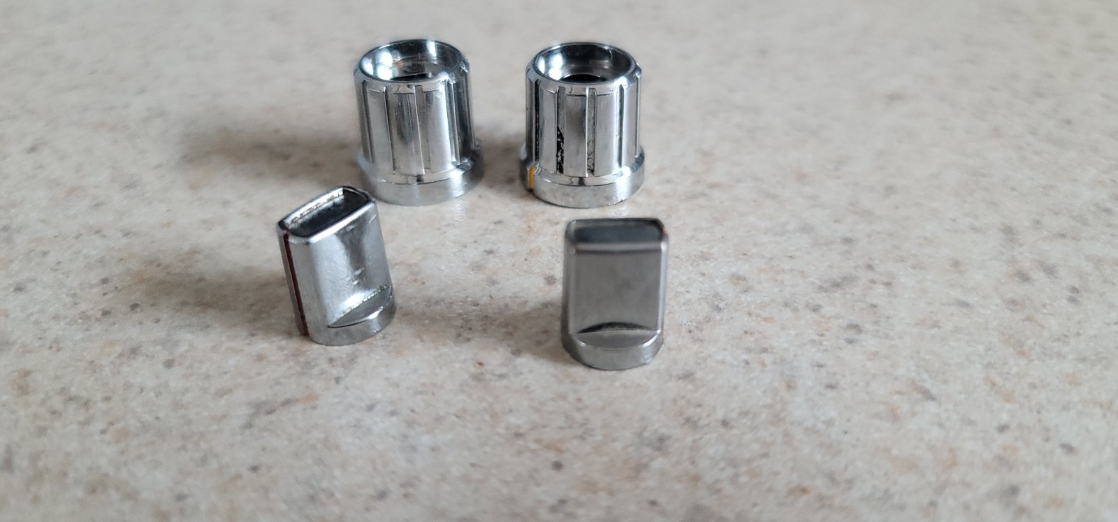 KNOBS FOR CONTROLS CB RADIO COBRA 148GTL SIDE MIC