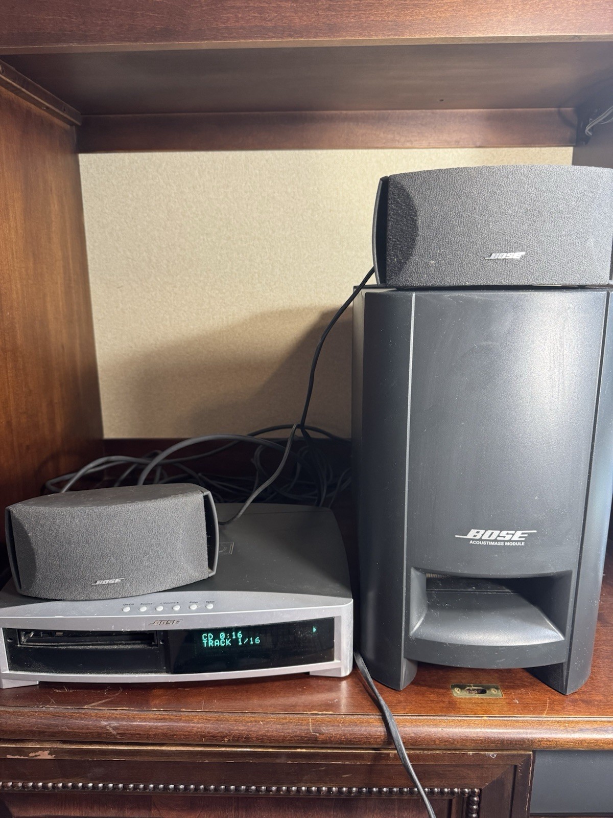 BOSE AV 3-2-1 Series II  Surround Sound System Speakers Media Center No Remote
