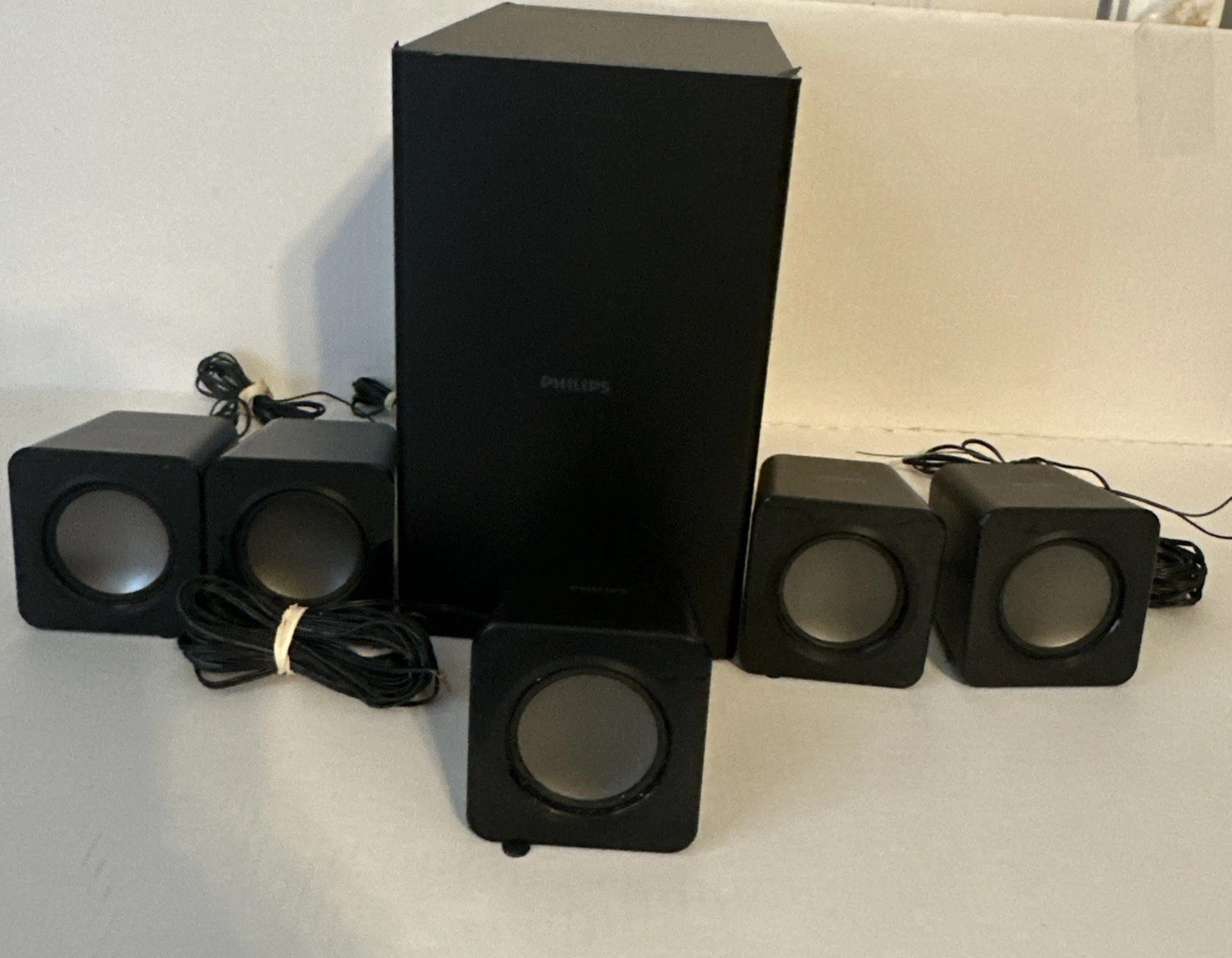 Philips HTS3531/F7 Home Theater Subwoofer Speaker Surround Sound